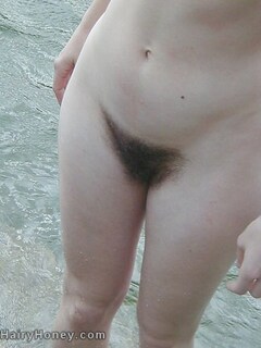 Hairy pits and cooter on Rachel in the amazing outdoors