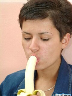 hairypussypics galleries hairy squirting pussy