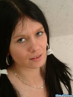 hairypussypics galleries homely nerdy hairy pussy