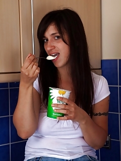 Liandra Only Hairy Pussy