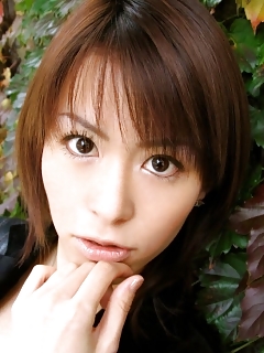 Asian Model Undressed And Heads For The Sauna With A GF To Soap Her Pussy