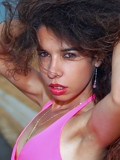 Curvacious Brunette Naked In Outdoor Locations During A Summer Sundown