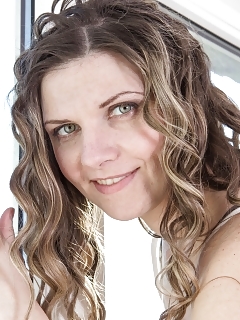 Aga Is All Done Cleaning And We Peek At Her Jugs Thru Her Beautiful Blouse Early Pictures