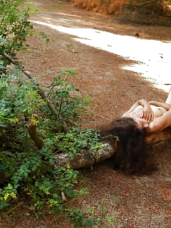 Dirty Naked Brunette In A Hardcore And Delightful Landscape