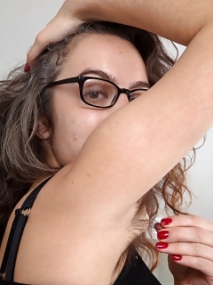 Beauvoir Hairy Pussy Cumshot