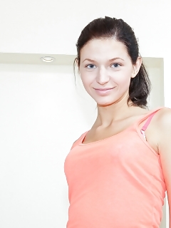 After Her Tubbath, Efina Is Ready For Bedroom