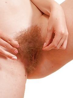 Flawless Strawberry Blonde Heidi Bush Has A Confident Tight Beaver Just Ready To Be Rammed. Could You Imagine Tearing Up Her Bloody Hot Hairy Figure W