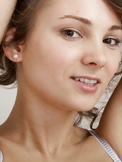 Simona Strips In Her Lovely Denim Jeans And Is In A Naughty Mood Pictures