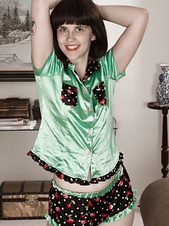 Kelly Jones Has On Rose Undies And A Green Gown, And Is Good Playful Today