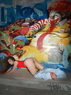 Brunette Model, Naked In Public Location Full Of Graffitis