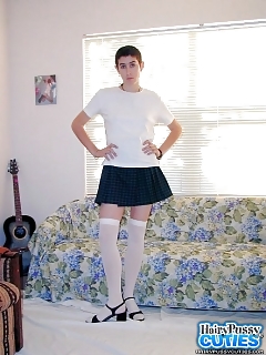 Hairypussypics Galleries Women With Hairy Legs