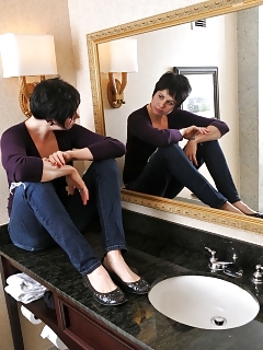 Busty Vixen Luna Gets Ready For Work, And Gives Into Her Nympho Instincts And Has To Spread Her Moist Hairy Pussy On The Bench Top. Pictures