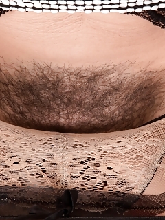 Kate Anne Is A Big-breasted And Heartwarming English All-natural Woman, Who Midway Through Her Pictures Displays Off Her Hairy Cunt Pictures