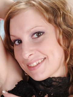 Sausha Packer Massive Hairy Pussy Hole