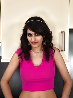 Rani Hairy Lebenon Girls