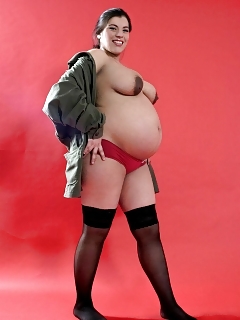 Kinky Pregnant Ginger Kneading Her Gigantic Boobs And Fucking Her Hairy Labia With A Toy