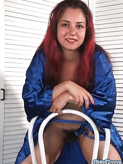 Ukranian Teen Exploring Her Half Naked Hairy Burger On A Sofa