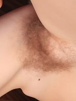 girls with hairy armpits pics